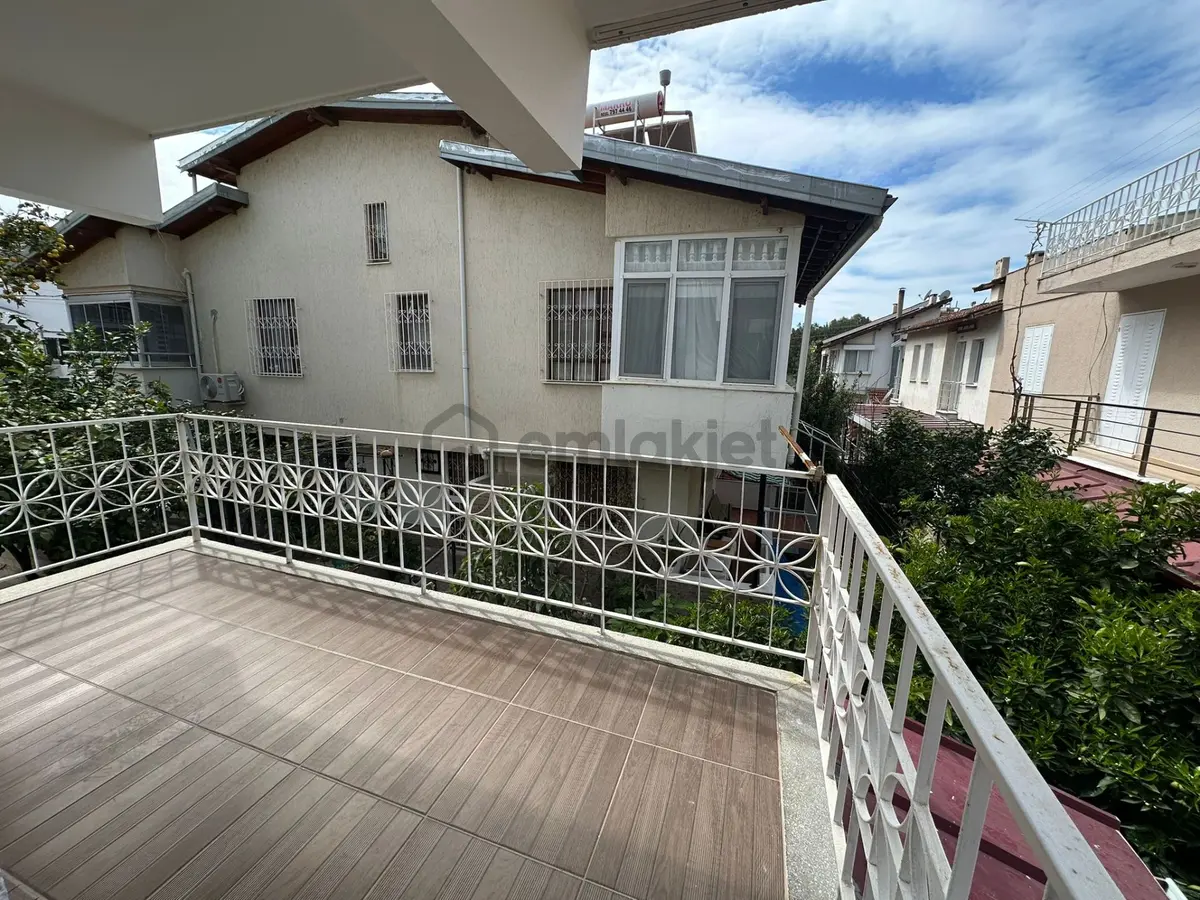 İzmir Özdere'de Denize Çok Yakın Satılık 5+1 Villa! - 12