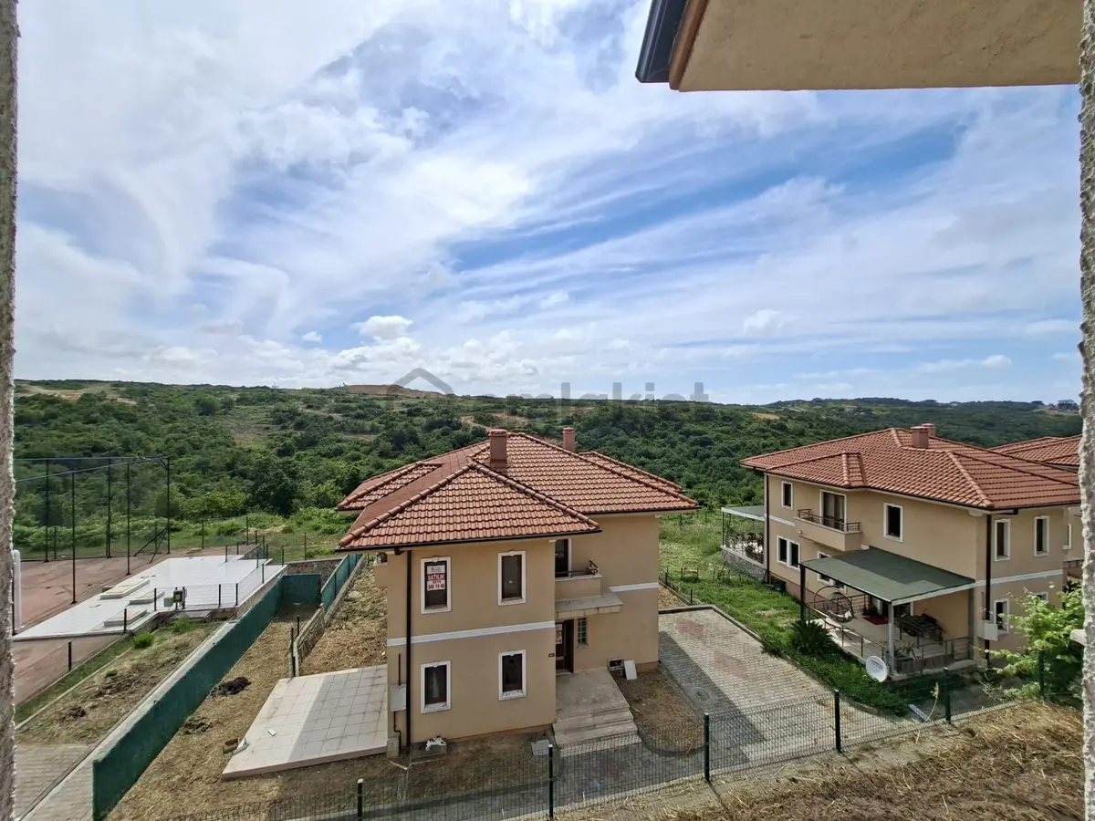 Riva Flora Evlerinde Müstakil,natamam Yapı, 5+1 Satılık Villa - 4