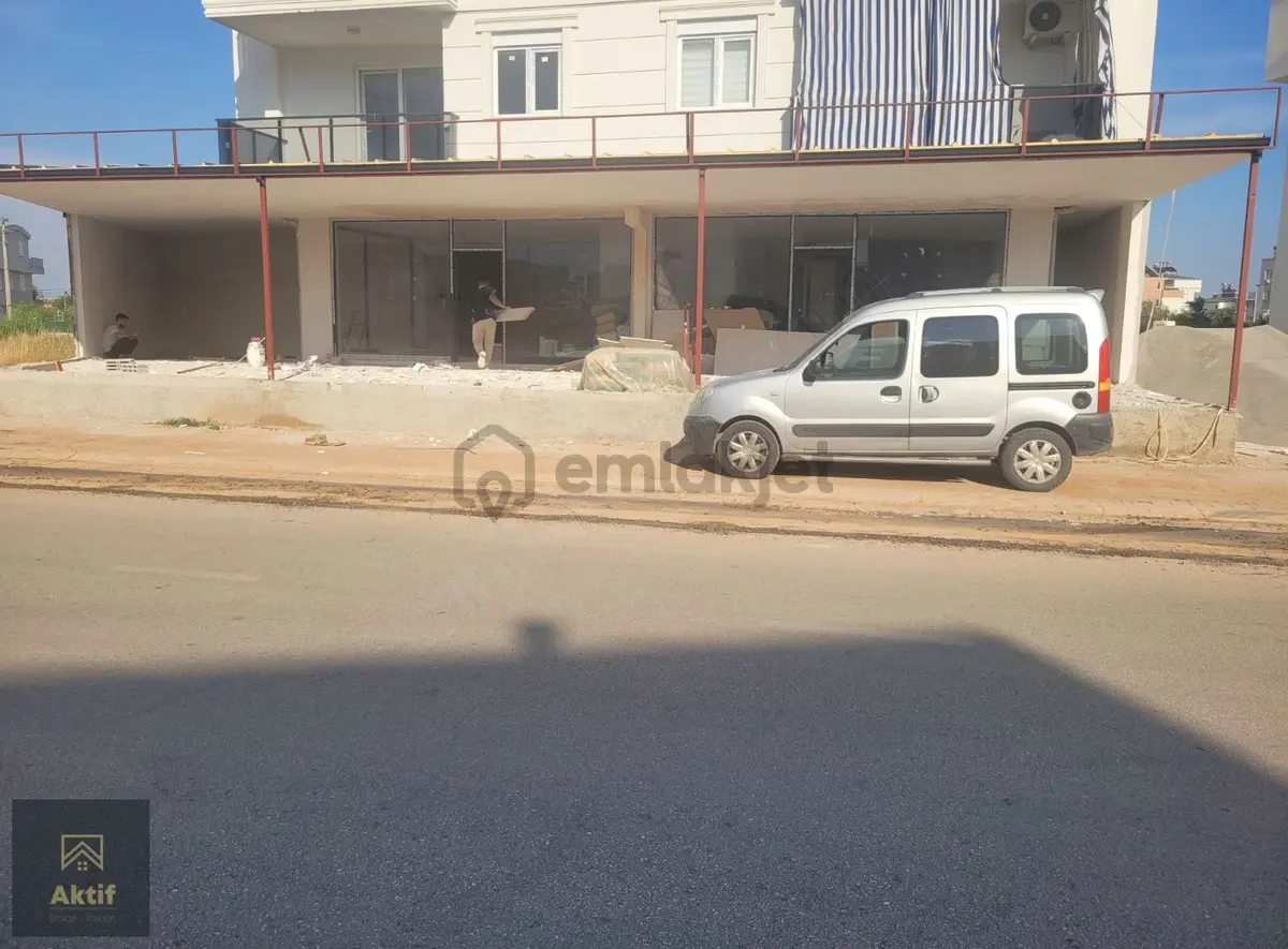 Ayanoğlu Mah Cadde Üzerinde Büyütmesi Yapılmış 2 Dükkan Bir Arad - 13