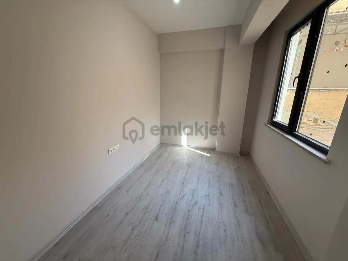 Delux'den Çınarlı Mh. Cadde Üzerinde Satılık Lux 3+1 Daire - 17