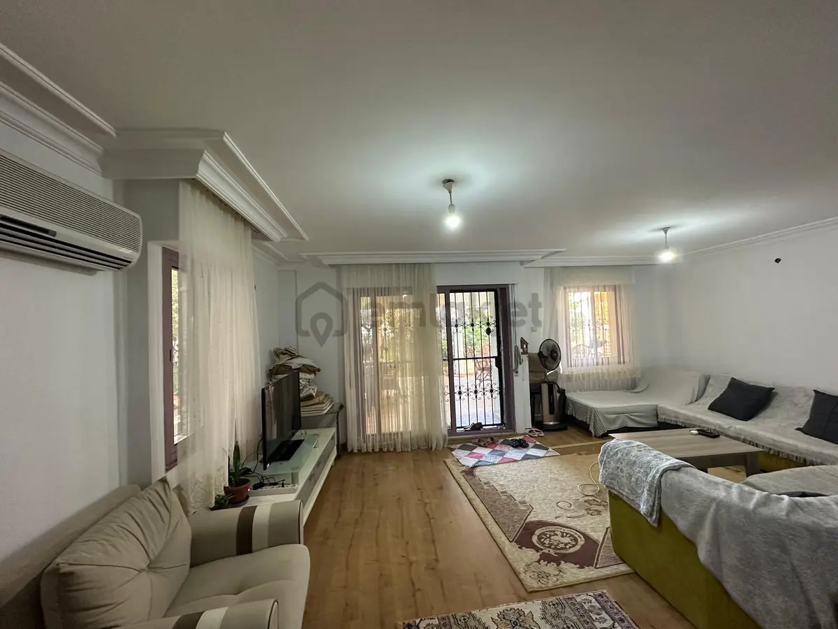 Özdere Orta Mahalle'de Denize Sıfır 5+1 Villa - 5