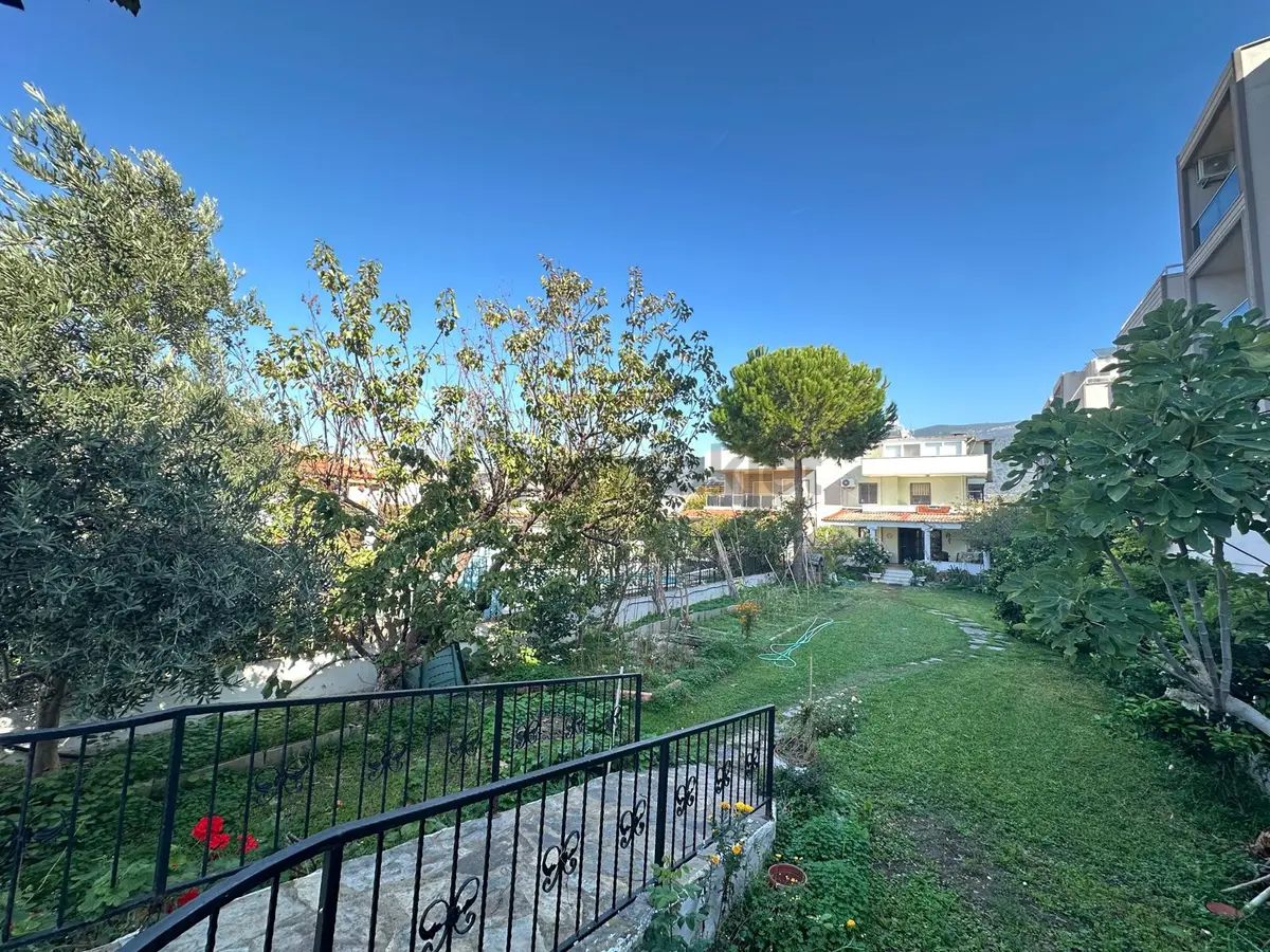 Özdere Orta Mahalle'de Denize Sıfır 5+1 Villa - 19