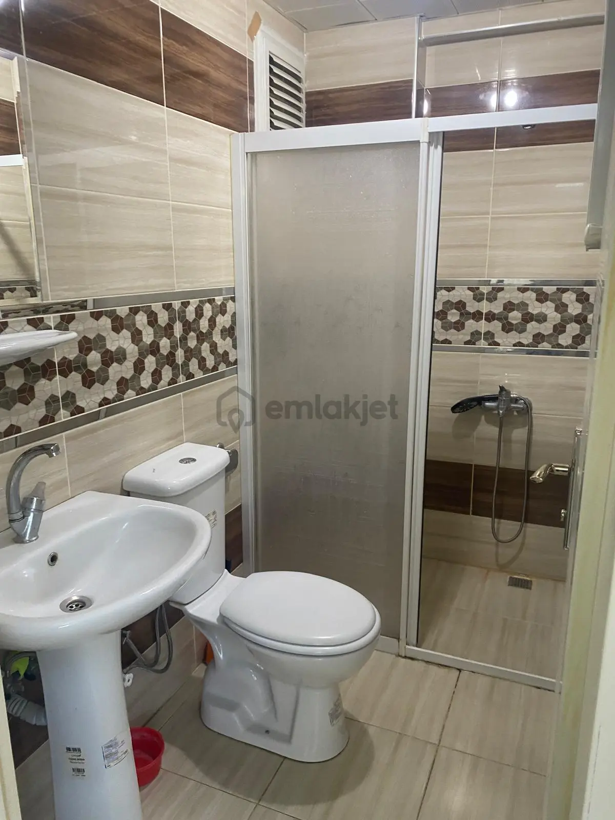 Kiralık Eşyalı Full Apart Daire - 10