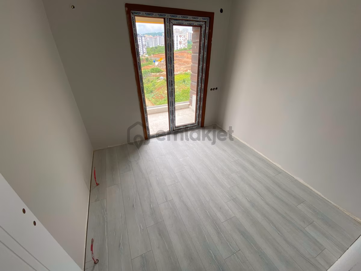 Trabzon Yalıncak'ta Satılık 4+1 Sıfır Daire - 18