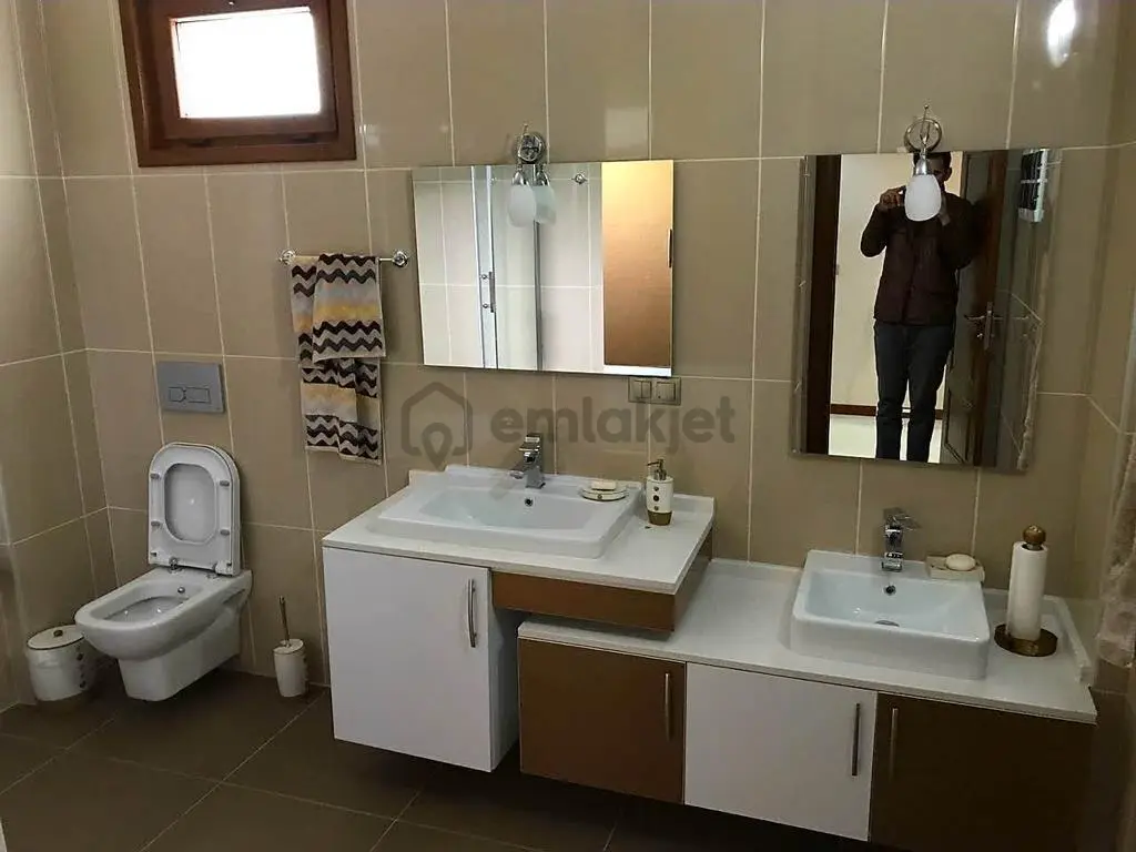 Trabzon'da Satılık Tripleks Villa - 14