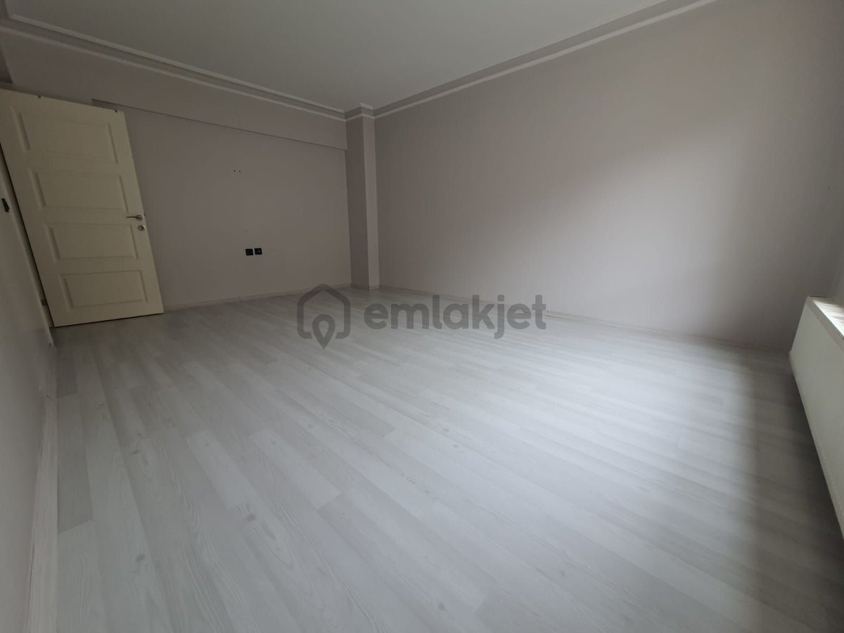 Osmangazide Cd De Emsalsiz Asansörlü Daire - 19
