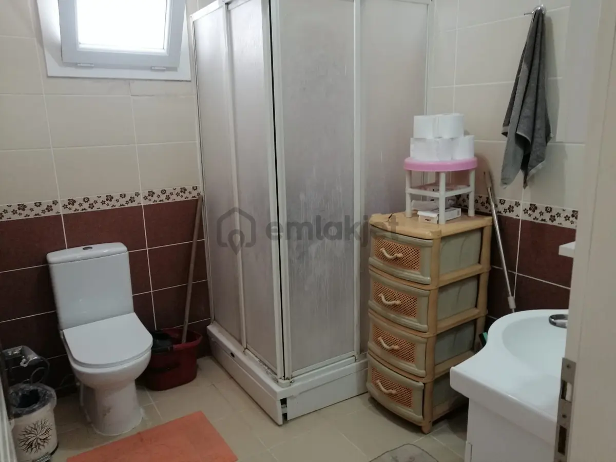 Efelerde Otoparklı Havuzlu Villa - 8