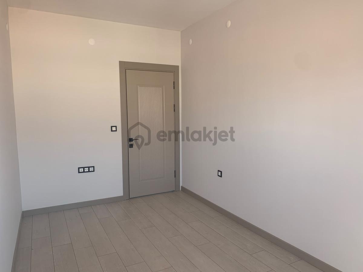 Bursa Cd.yakını Köşe Bina Satılık 3+1 Daire B2-31 - 13