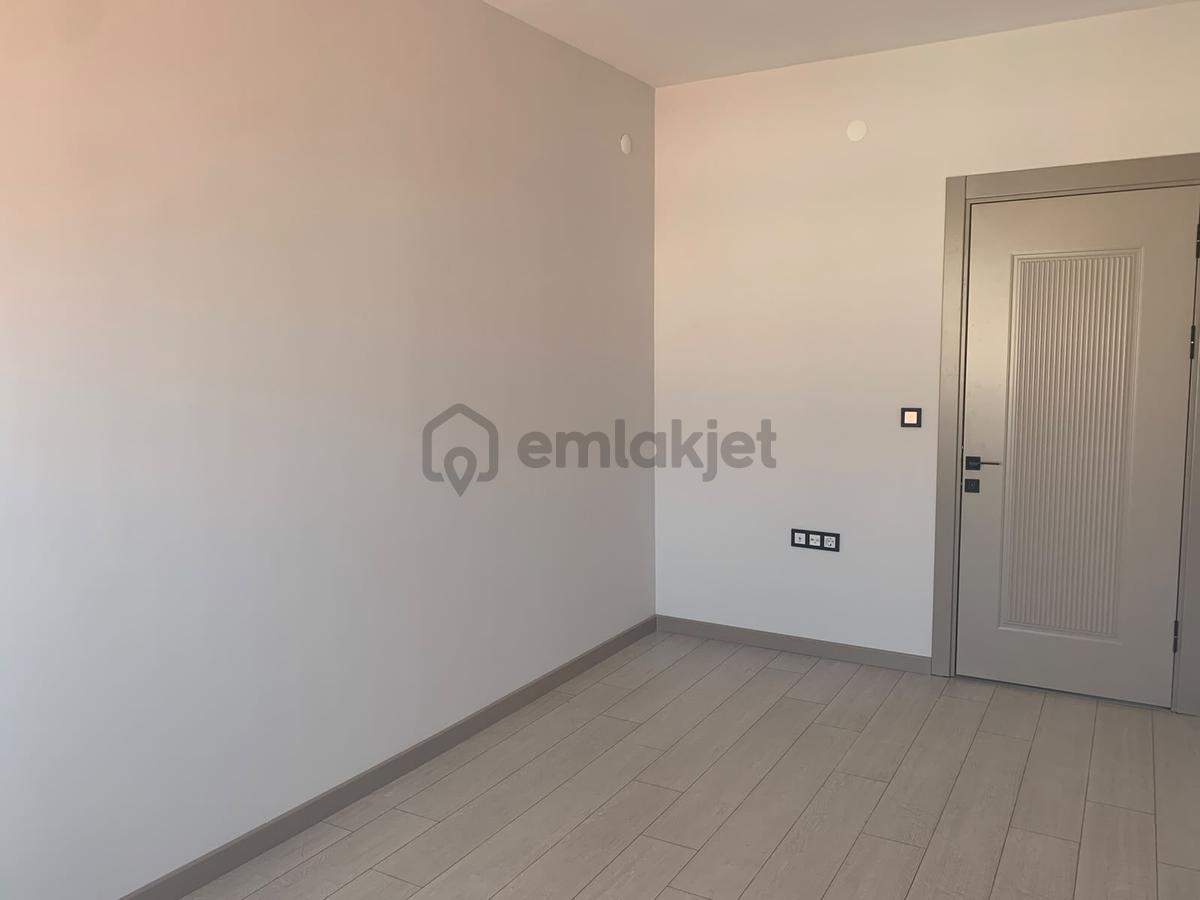 Bursa Cd.yakını Köşe Bina Satılık 3+1 Daire B2-31 - 11