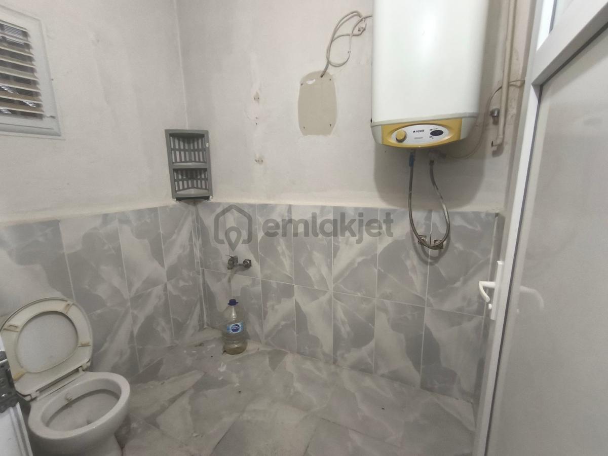 Mükemmel Konumda Kiralık İşyeri Ofis 2+1 Bahçeli - 11