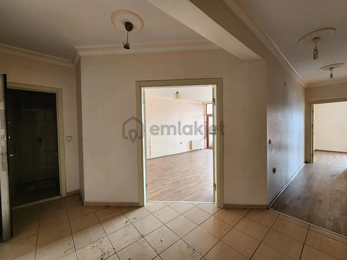 Güler^den Keçiörende Panoramik Vadi Manzralı 12.kat 3+1 Daire - 18