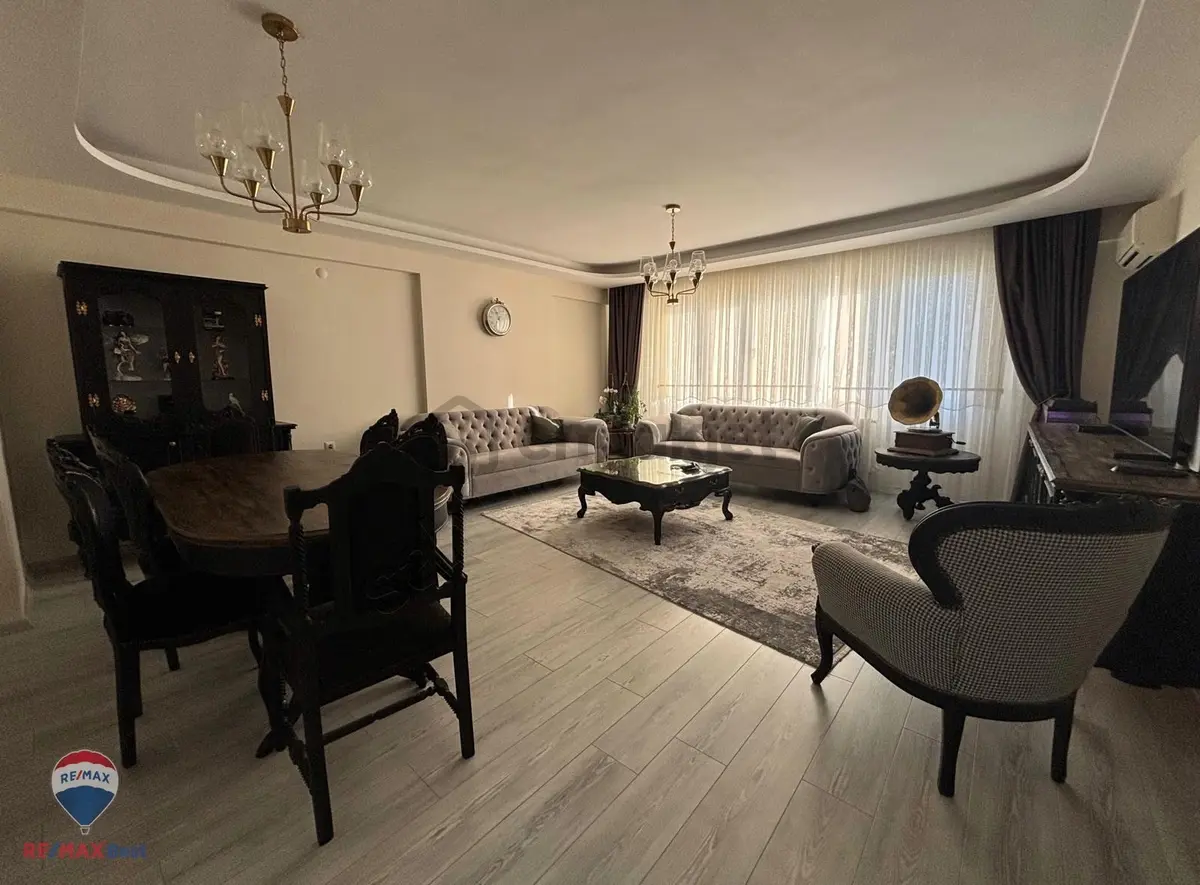 27 Dostlar Sitesinde Manzaralı Tadilatlı Geniş 3+1 Satılık Daire - 5