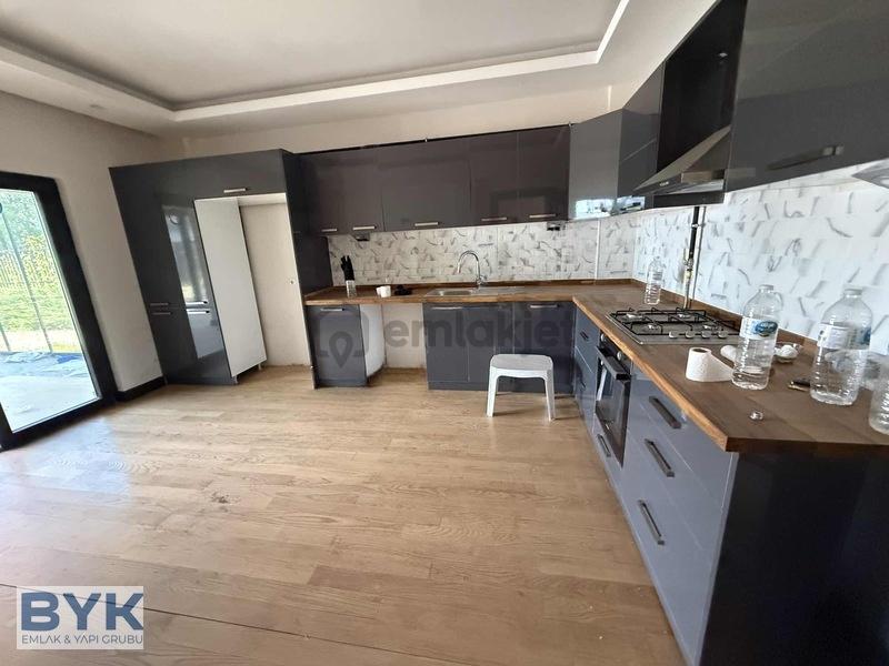 Byk' Dan! Emsalsiz! Havuzlu! Kiralık 6+1 Malikane! - 10
