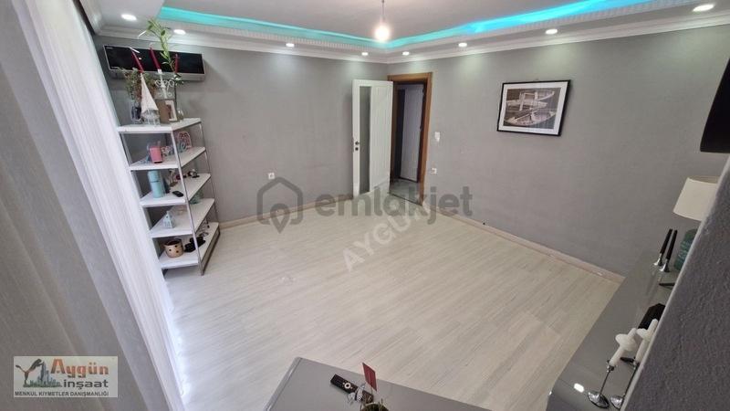 Harika Konumda 2+1 Lüks Daire - 4