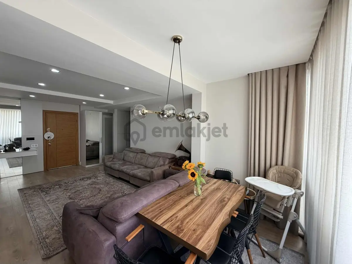 Çağlayanda Masrafsız Havuzlu Satılık 2+1 Daire - 14