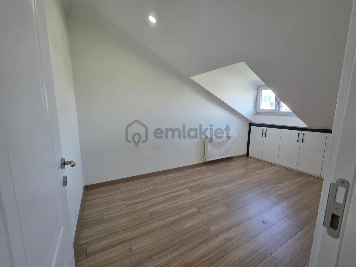 Taşoluk Mah.’de Kiralık 1+1 Daire - 14