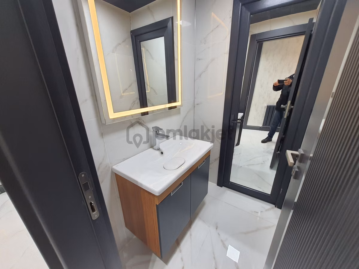 Öznur Emlak'tan Doğukentte Satılık 4+1 Lüks Daire - 33