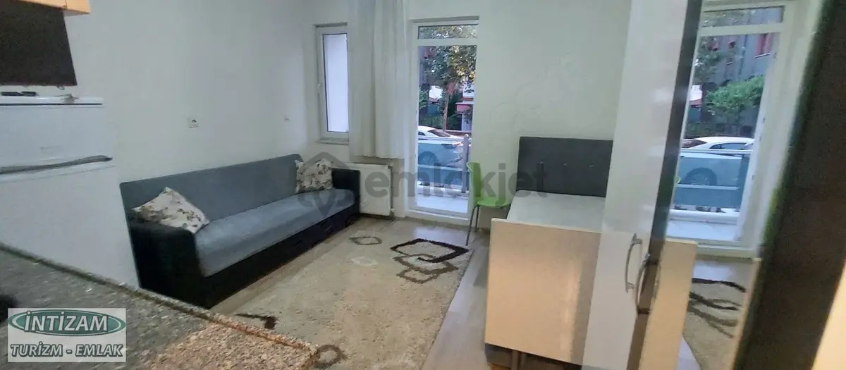 Modern Evlerde Ara Kat 1+0 Eşyalı Apart