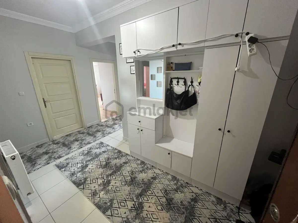 Trabzon Pelitli'de 3+1 Kiralık Daire - 17