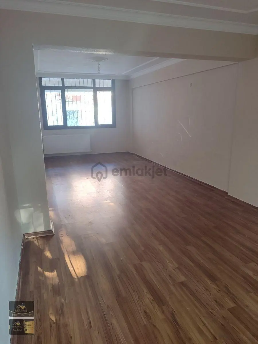 Kemalpaşanın Merkezinde Acil Satılık 4+1 Doğalgazlı Daire - 7