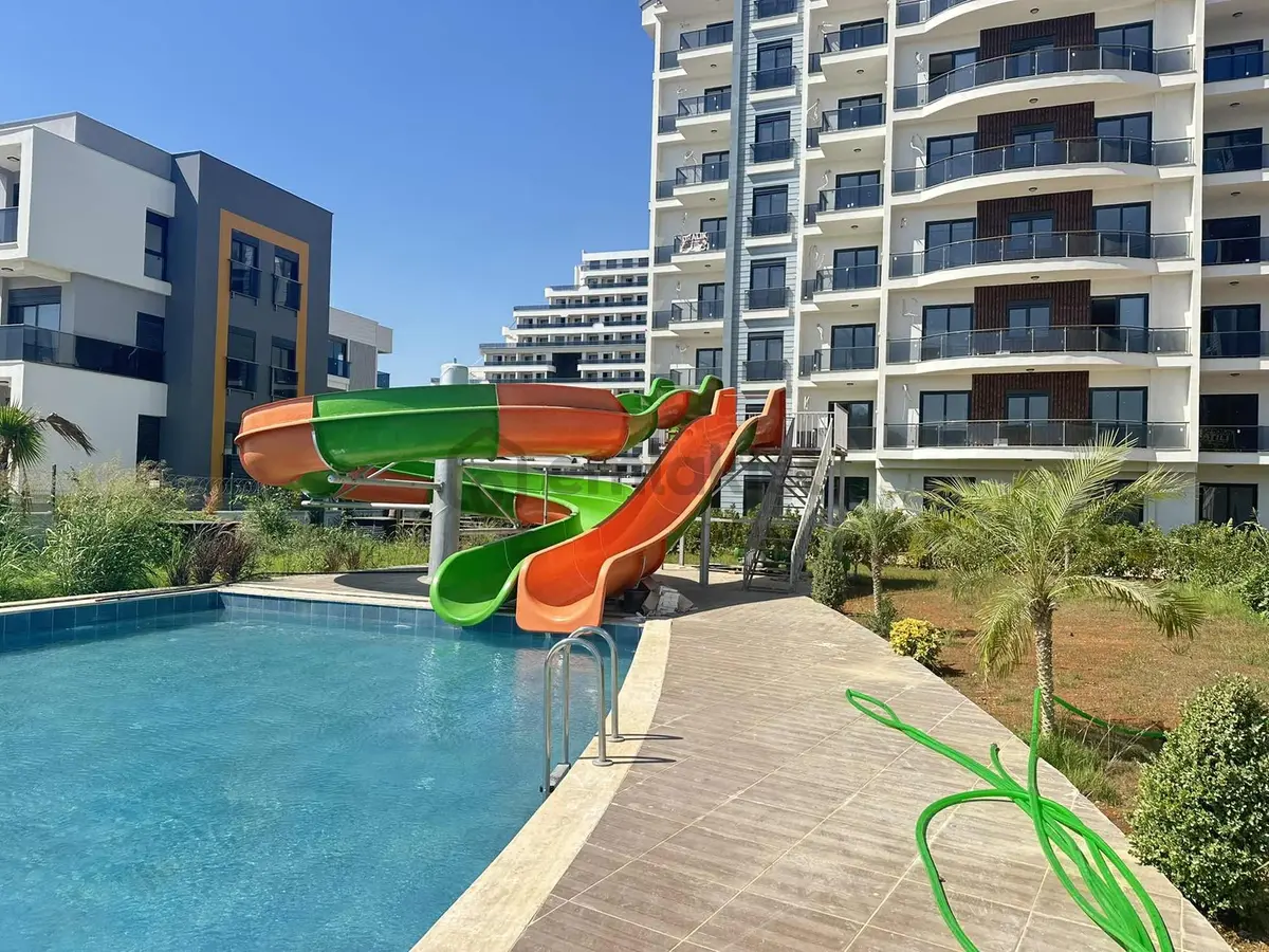 Altıntaş'ın En Donanımlı Sitesinde 2+1 Kiralık Daire