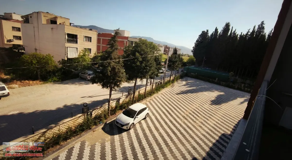 Bilginoğlu Emlaktan Muradiye Mahallesi'nde Site İçerisinde 1+1 - 11