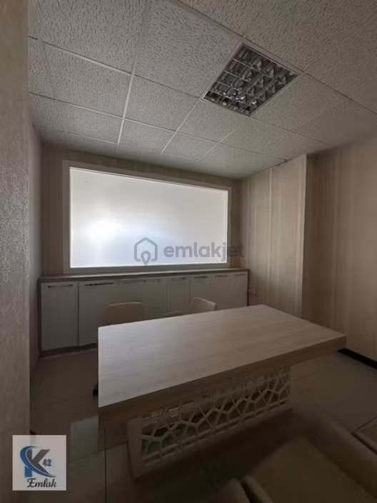 Şefikçan'da Cadde Üzerinde Kiralık Dükkan - 8