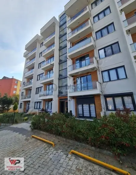 Tuzla Reflex'te Fırsat Satılık 2+1 Daire - 17