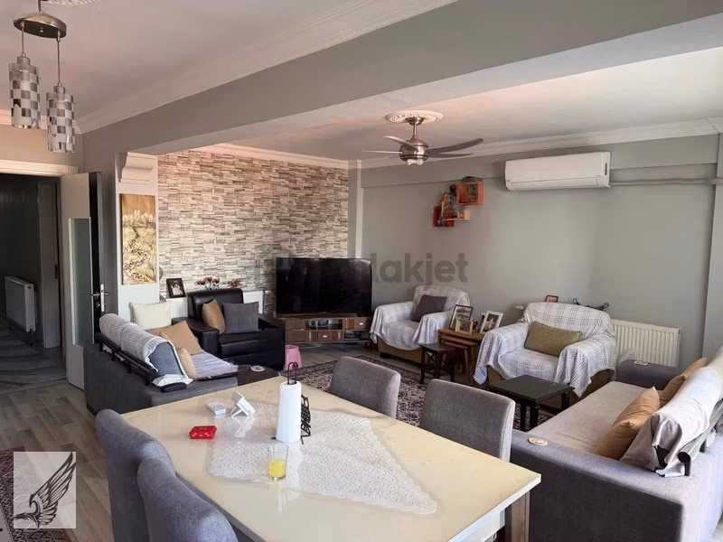 Mükemmel Konumda Satılık Daire - 4