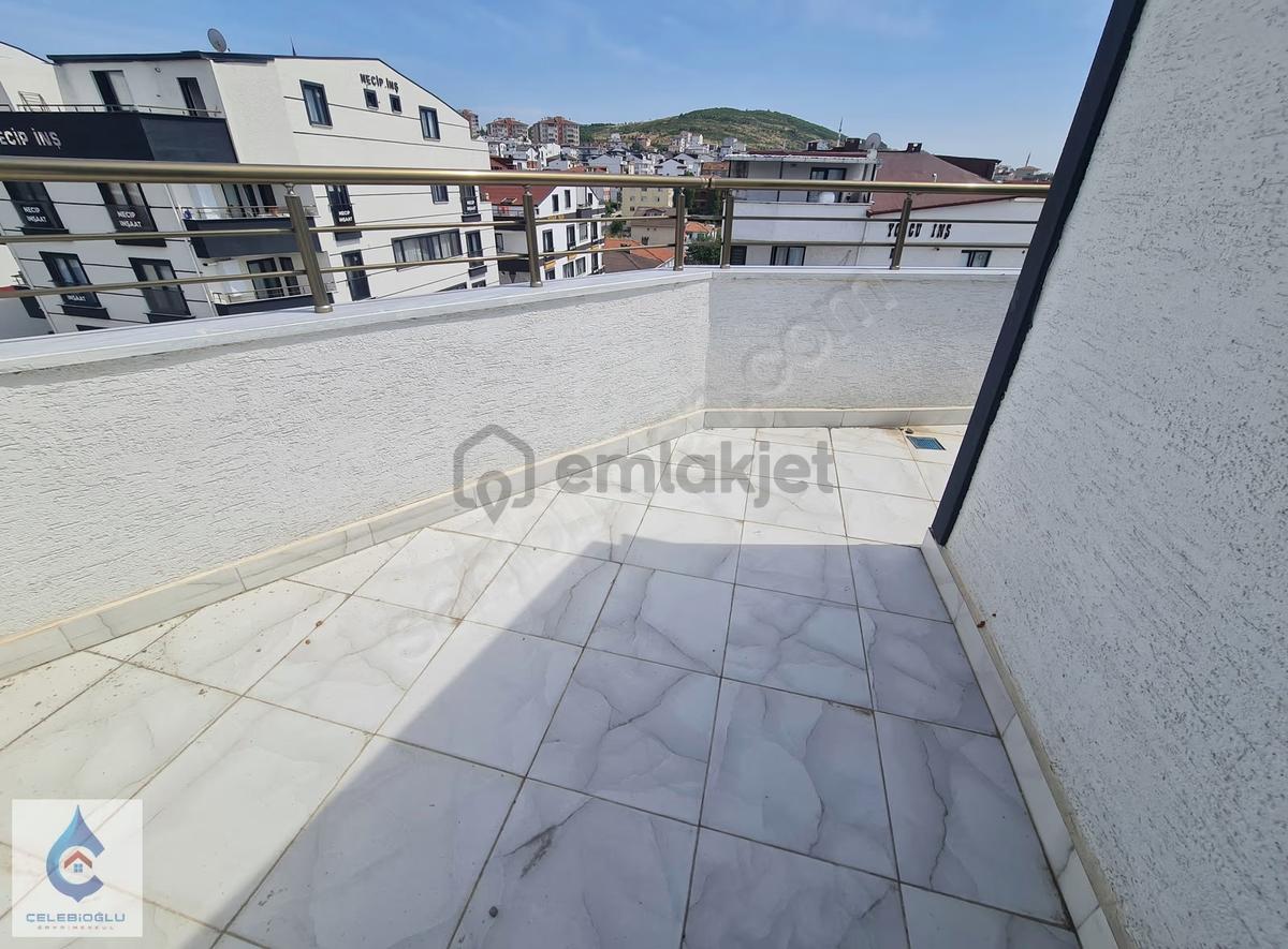 Çayırova Emek Ragıp Demirkol Cd Komşu 5+1 Üst Dublex - 4