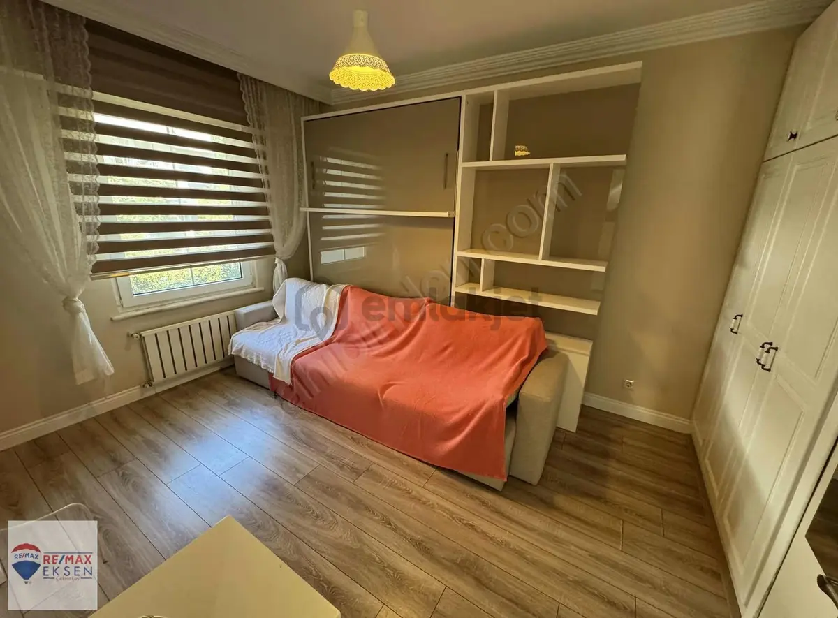 Çekmeköy Villa Belde Sitesinde Kiralık 5+1 Villa - 21