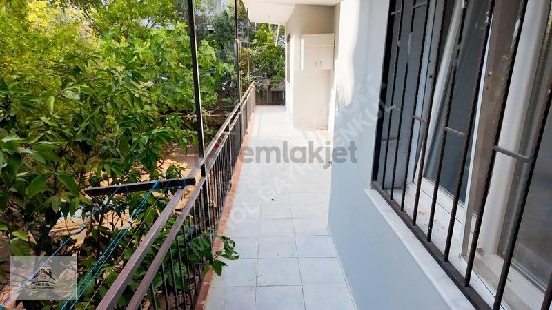 Bornova İnönü'de Bahçeli, 3+1 Kiralık Daire - 19