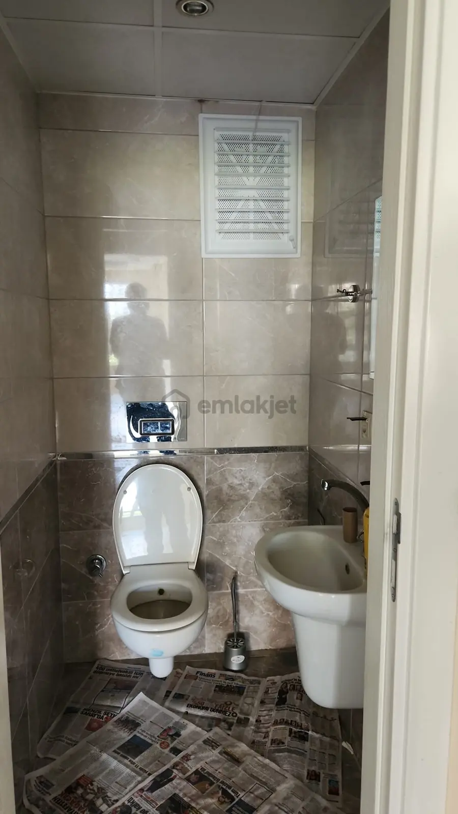Teyyareduzunde Kıralık 3+1 Daıre - 10