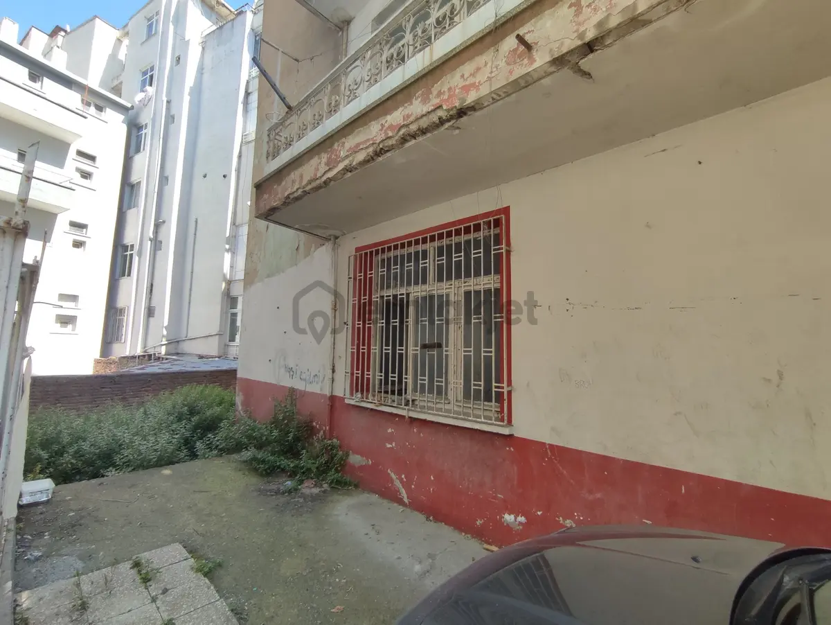 Remax Parladan Liman Mahallesinde Satılık Arsa - 10