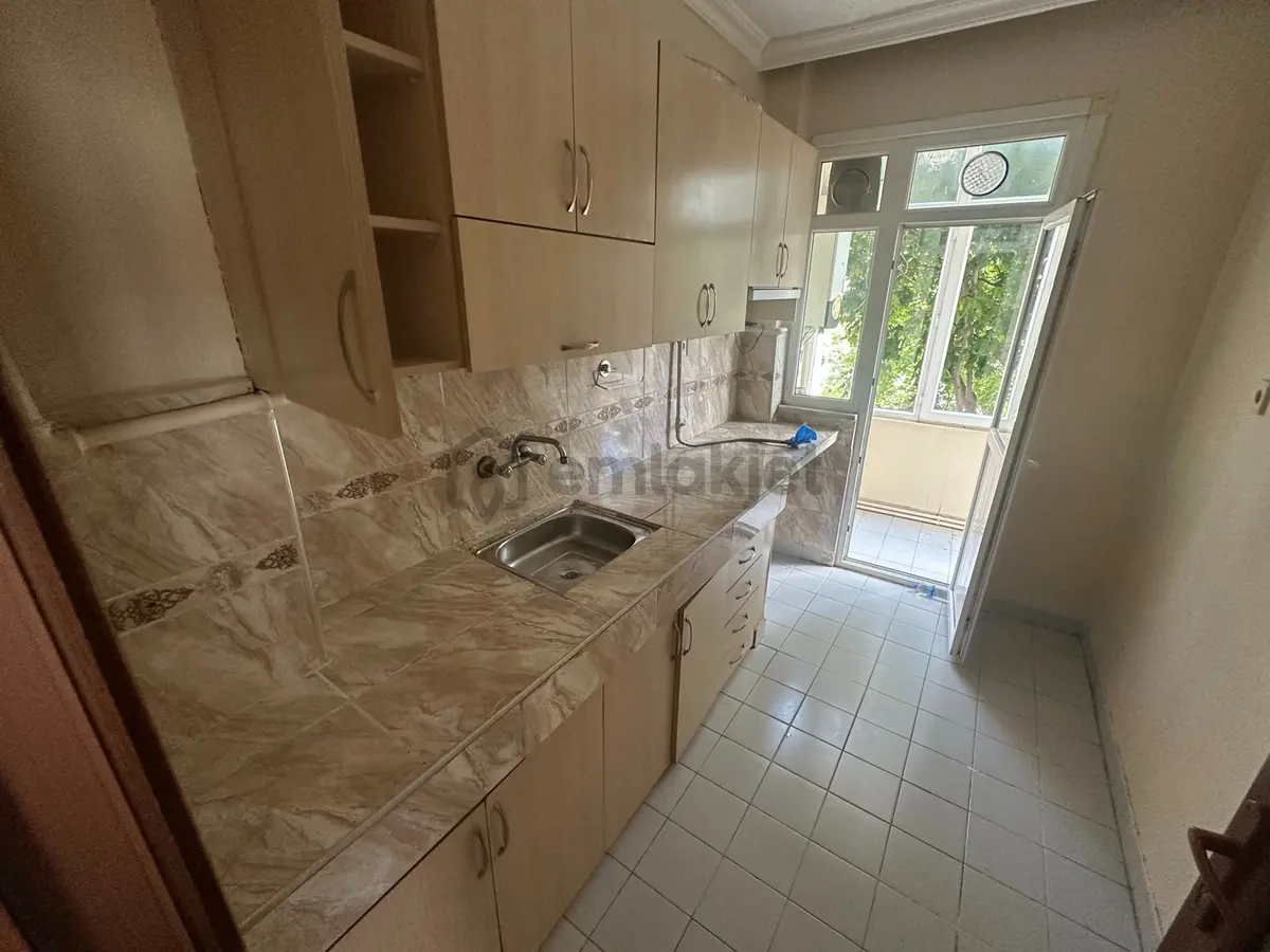 Kiralık Daire Eyüpsultan Karadolapda 2+1 80 M² - 16