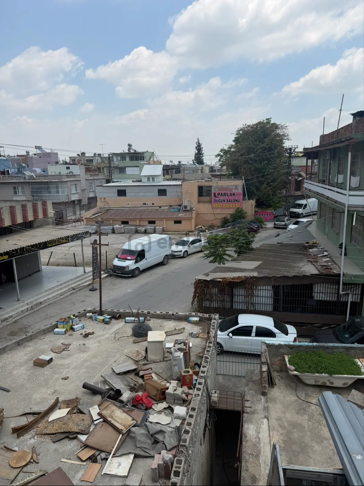 Ana Cadde Üzerinde Petek Pastanesi Sokağı - 9
