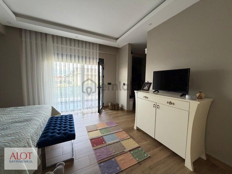 Şile Çavuş Mahallesi Havuzlu Müstakil Villa - 20