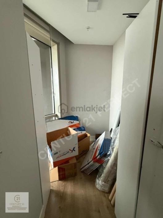 Ataşehir Metropol İstanbul 2+1 Ticari Satılık - 18