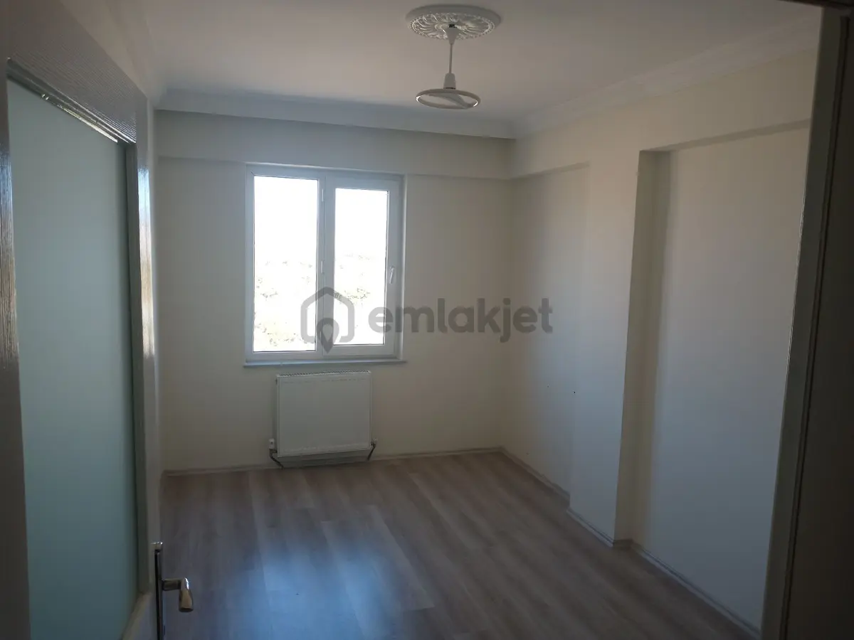 Sahibinden Geniş Mutfaklı Harika Bir Daire - 9