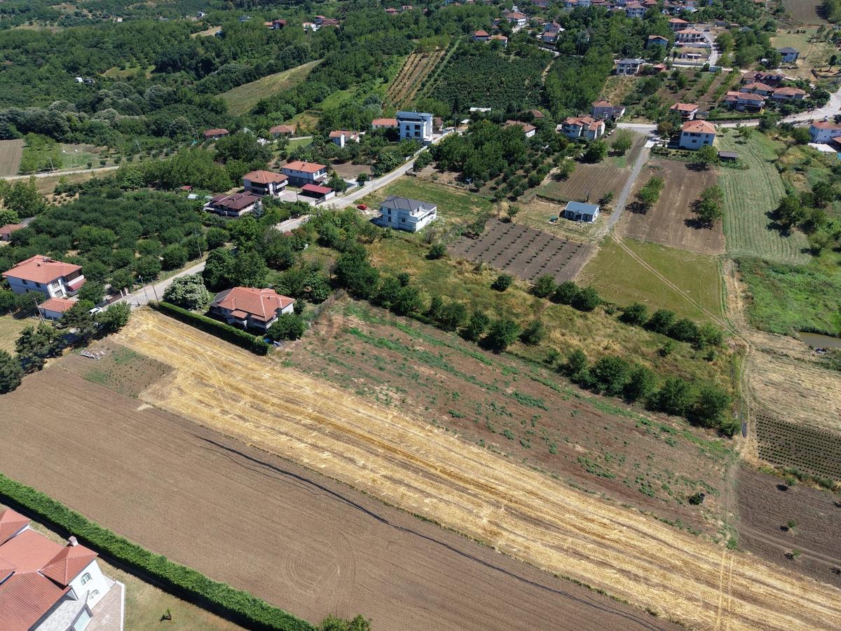 Emlakevim - Serdivan Çubuklu Mh. 4.783 M2 Arsa + Müstakil Ev - 3
