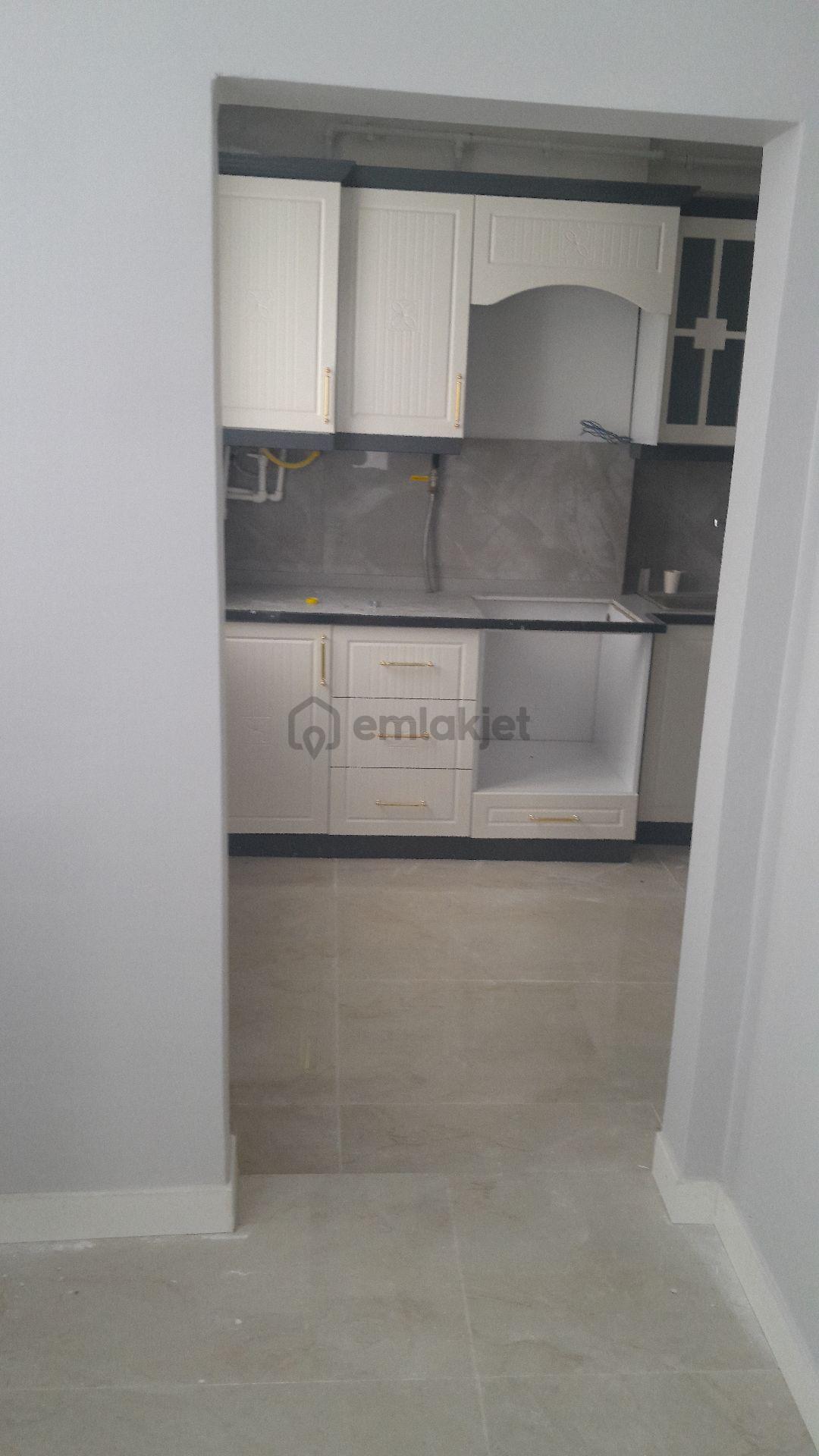 Kiralık 3+1 Odalı Temiz Ve Bakımlı Daire - 2