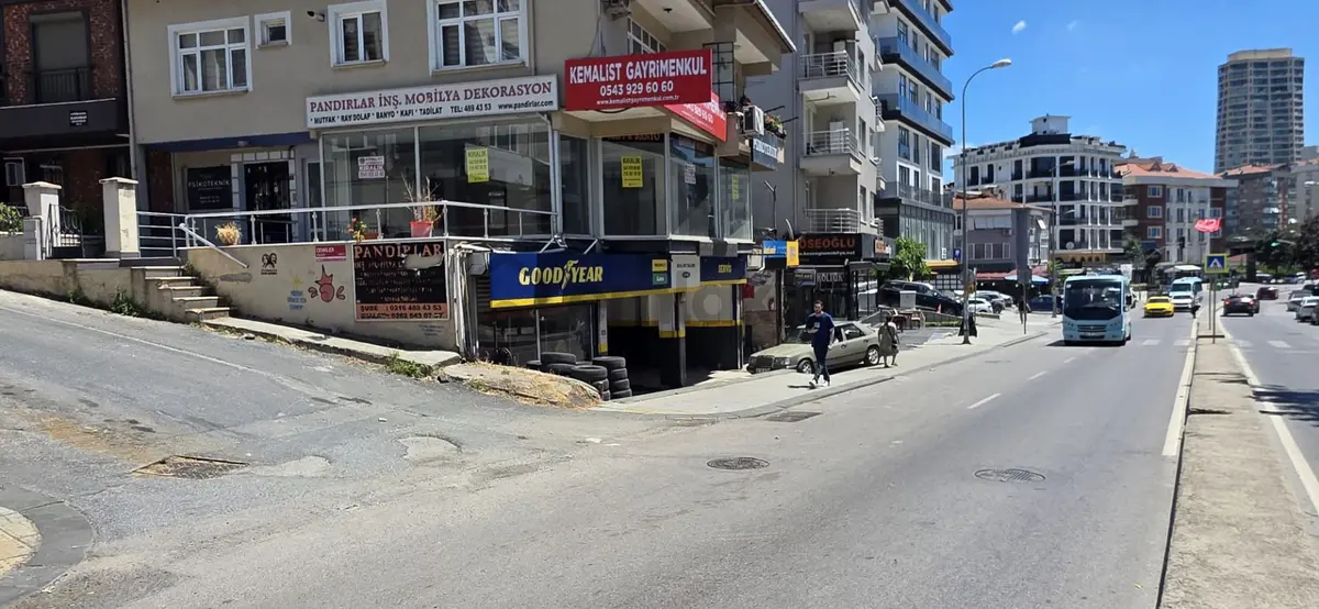 İdealtepe'de , Minibüs Yolu Üzerinde, 180 M2 Dükkan - 7