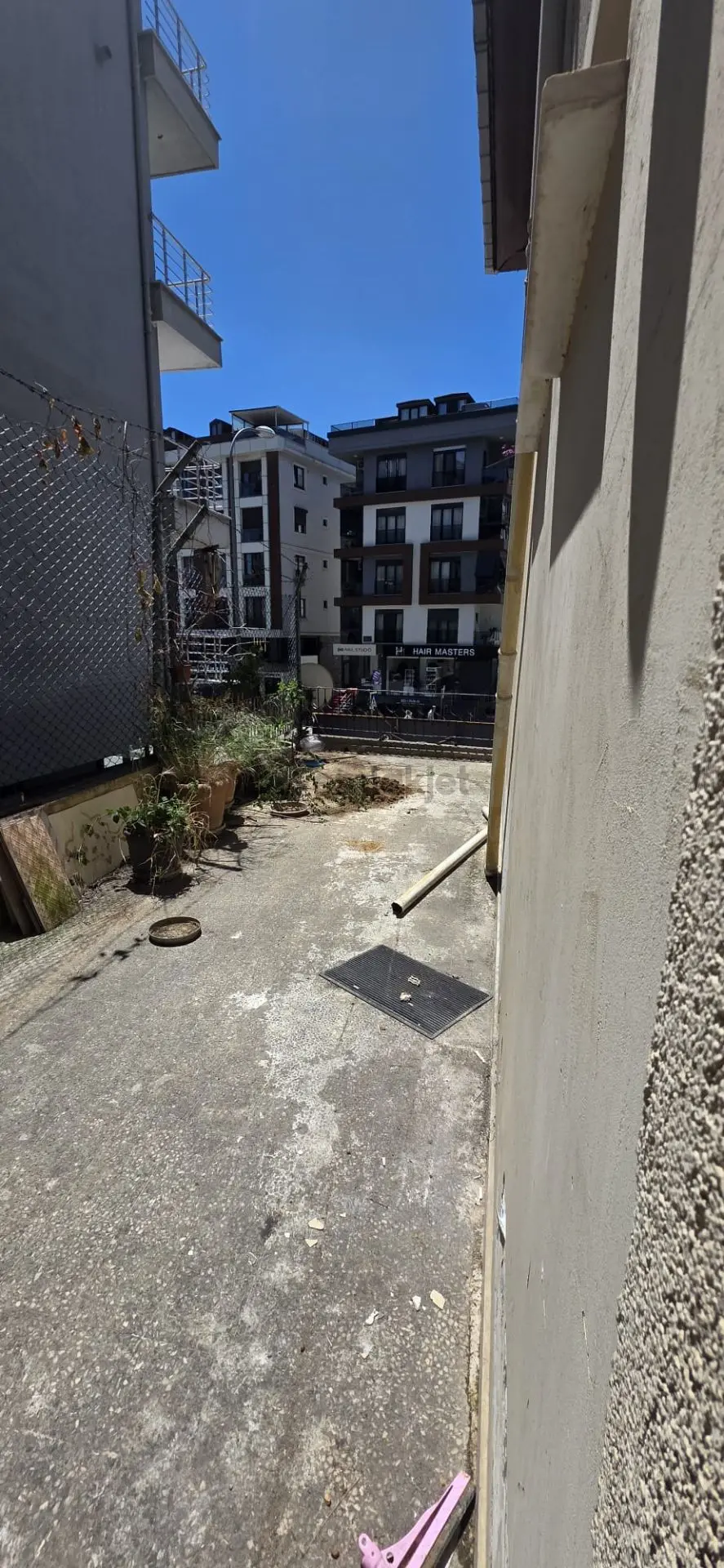 İdealtepe'de , Minibüs Yolu Üzerinde, 180 M2 Dükkan - 18