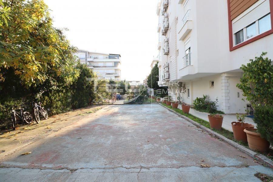 Konyaaltı Liman'da Satılık 2+1 Daire - 10