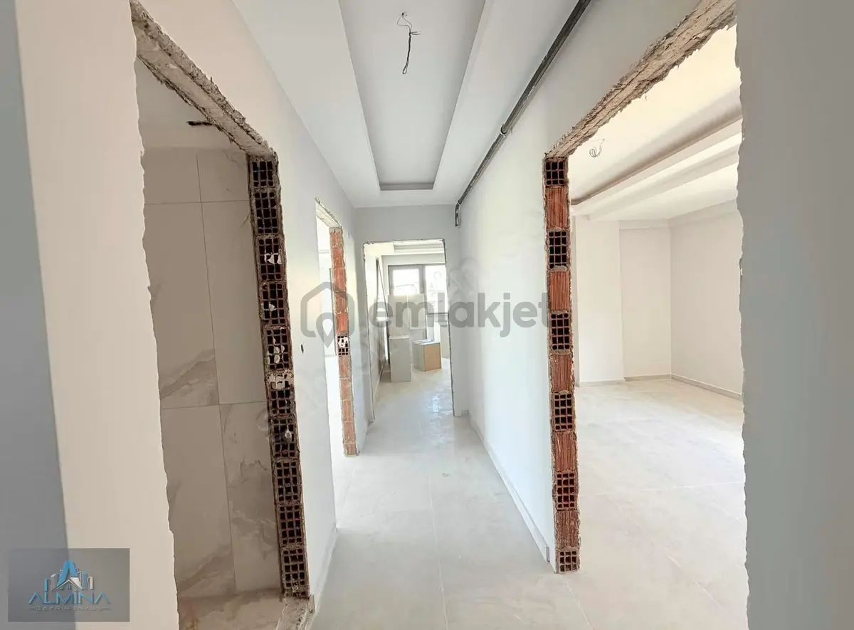 Almina'dan Umurbeyde Manzaralı Satılık Daire - 23