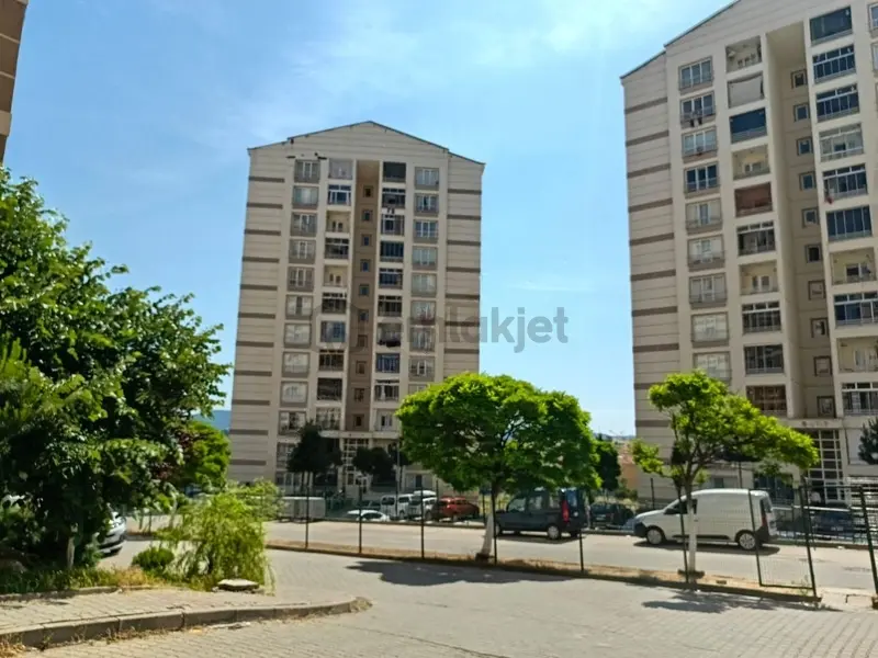 İpekyolu Yapı Emlak'tan Satılık - 2