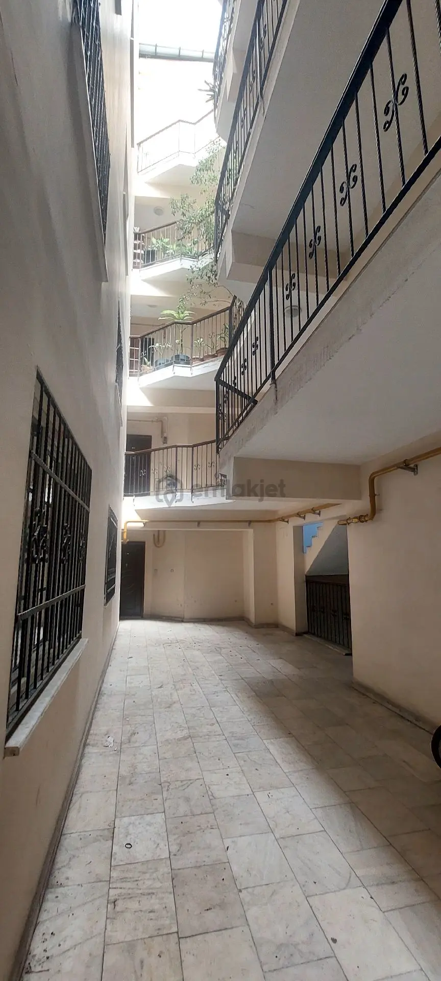Milas Merkez Kiralık 3+1 Daire - 14