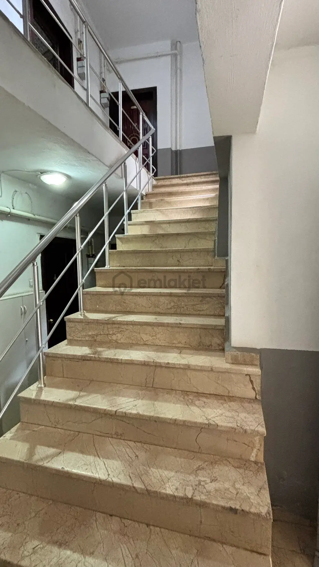 2+1 Dogalgazlı Deniz Manzaralı Merkez Satılık Daire - 6