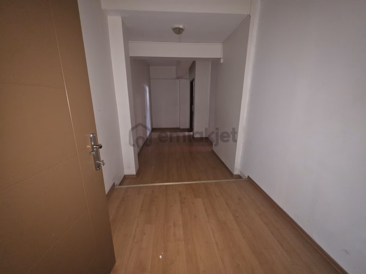 Gazze Caddesi Paraleli 300m2 Çok Amaçlı Dükkan - 5