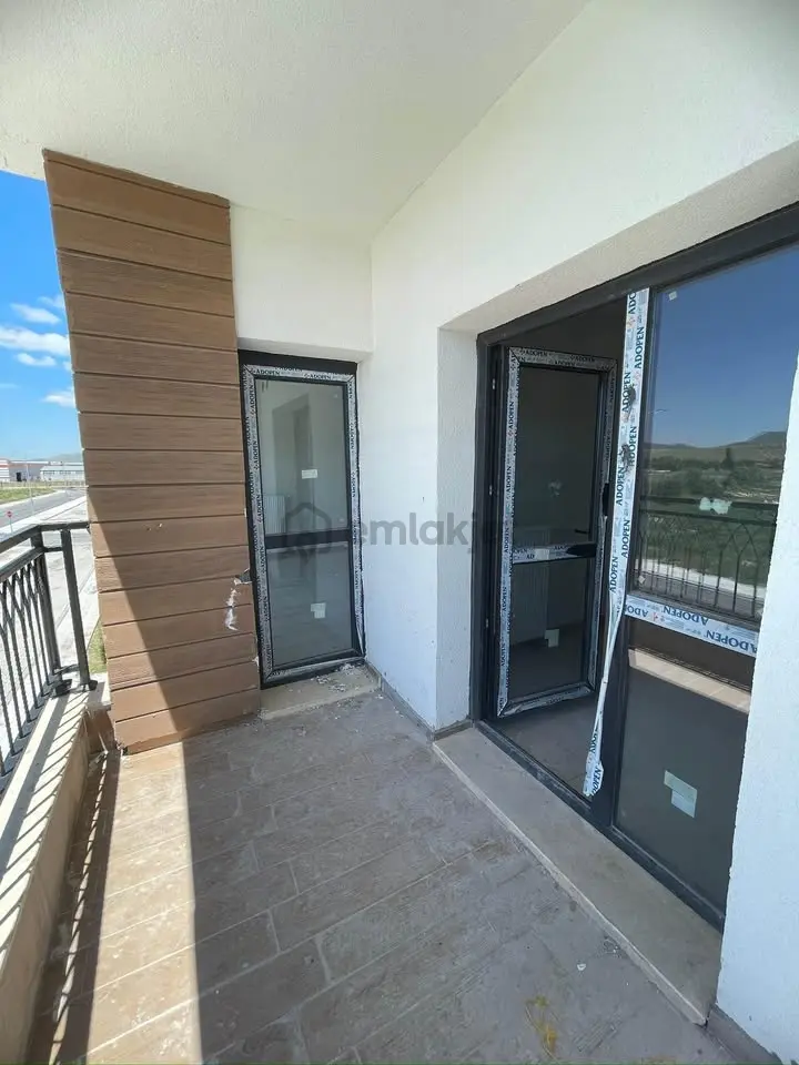 Oruçreis Tokide 3+1 Ara Kat Güney Cephe Sıfır Daire - 23